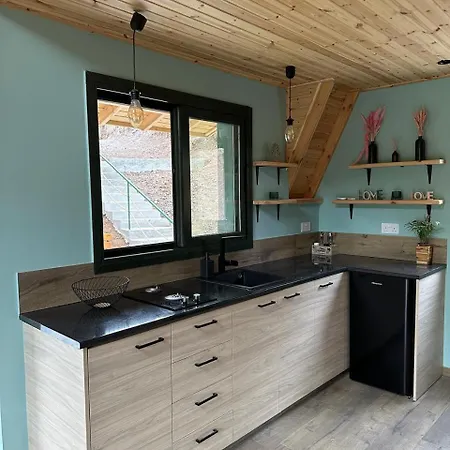 Hébergement de vacances Warm Family Glamping With Kids Playground *