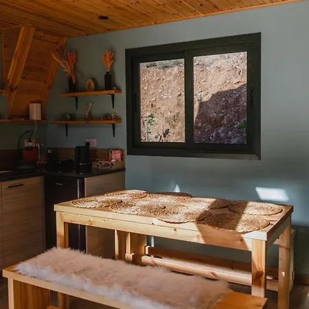 Mountain Glamping With Kids Playground And Pool