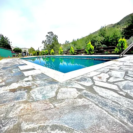 Mountain Glamping With Kids Playground And Pool Arakapas