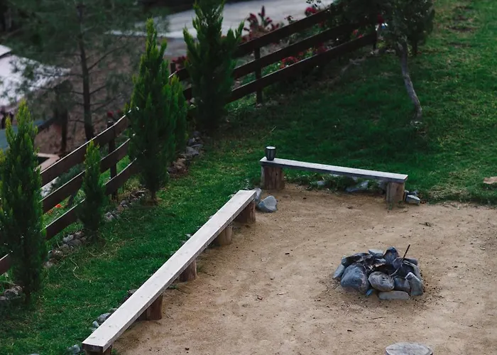 Warm Family Glamping With Kids Playground Case de vacanță Arakapas